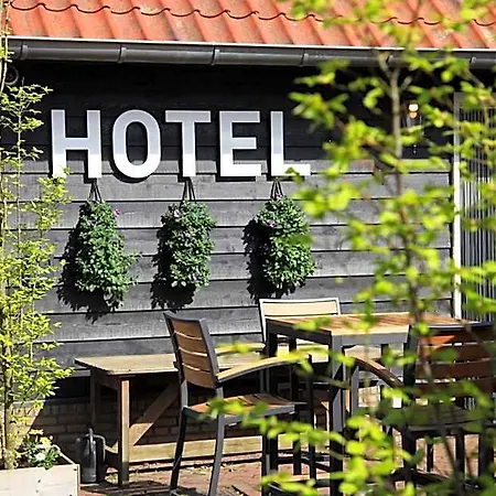 Hof 's Gravenmoer Отель