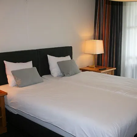 Hof 's Gravenmoer Отель 3*