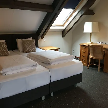 فندق Hof 's Gravenmoer 3*