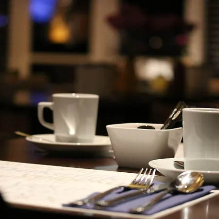 Hof 's Gravenmoer Hotel 3*